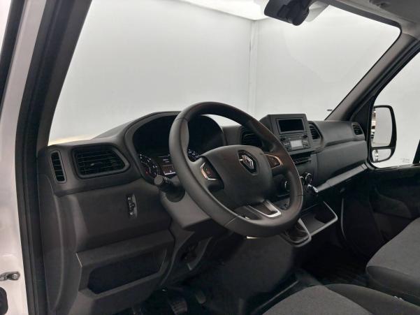 Vente en ligne Renault Master Fourgon MASTER FGN TRAC F3500 L2H2 BLUE DCI 135 au prix de 26 990 €