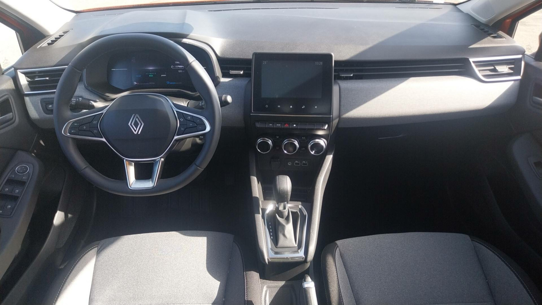 Vente en ligne Renault Clio 5 Clio E-Tech full hybrid 145 ch GSR2 au prix de 19 790 €