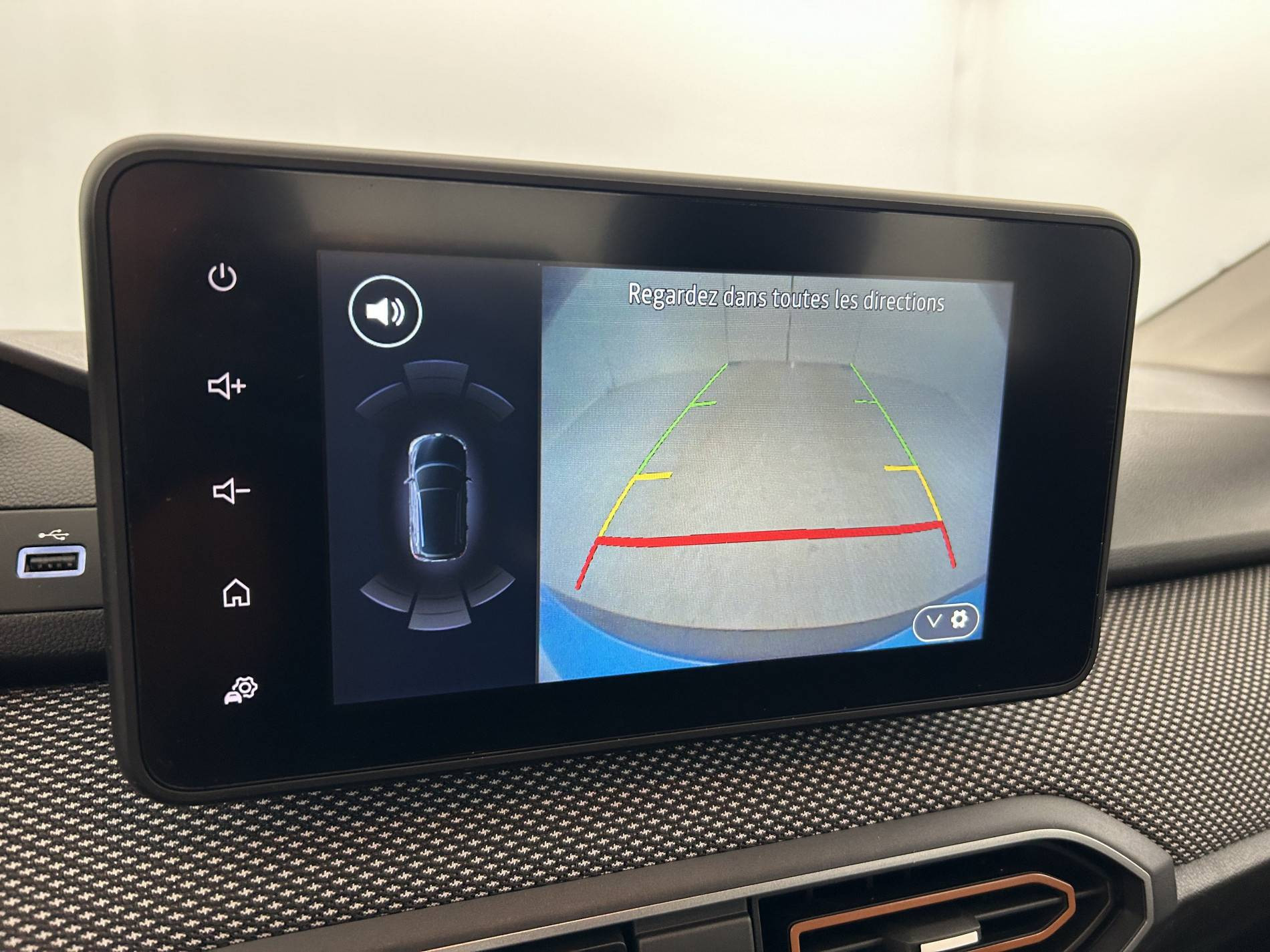 Vente en ligne Dacia Sandero 3  ECO-G 100 au prix de 15 790 €