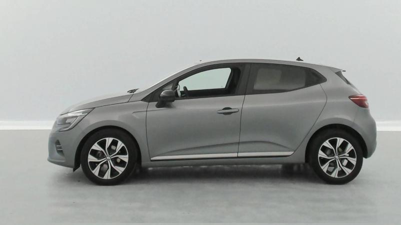Vente en ligne Renault Clio 5 Clio TCe 90 au prix de 15 990 €