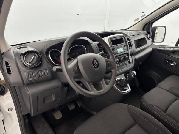 Vente en ligne Renault Trafic 3 Fourgon TRAFIC FGN L1H1 FRIGORIFIQUE 1200 KG DCI 120 au prix de 27 990 €