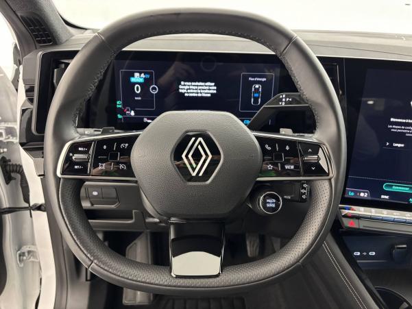 Vente en ligne Renault Austral  E-Tech hybrid 200 au prix de 34 990 €