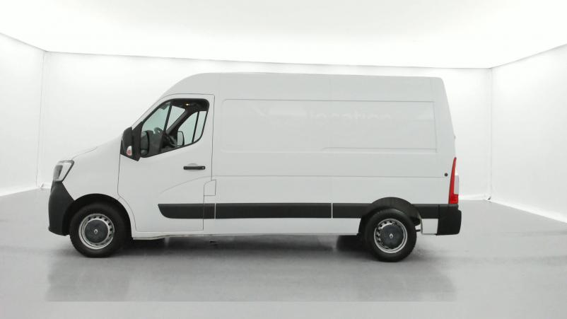 Vente en ligne Renault Master 3 Fourgon MASTER FGN TRAC F3500 L2H2 DCI 135 au prix de 22 990 €