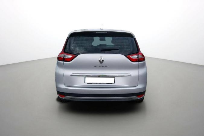 Vente en ligne Renault Grand Scenic 4 Grand Scenic TCe 140 au prix de 22 990 €