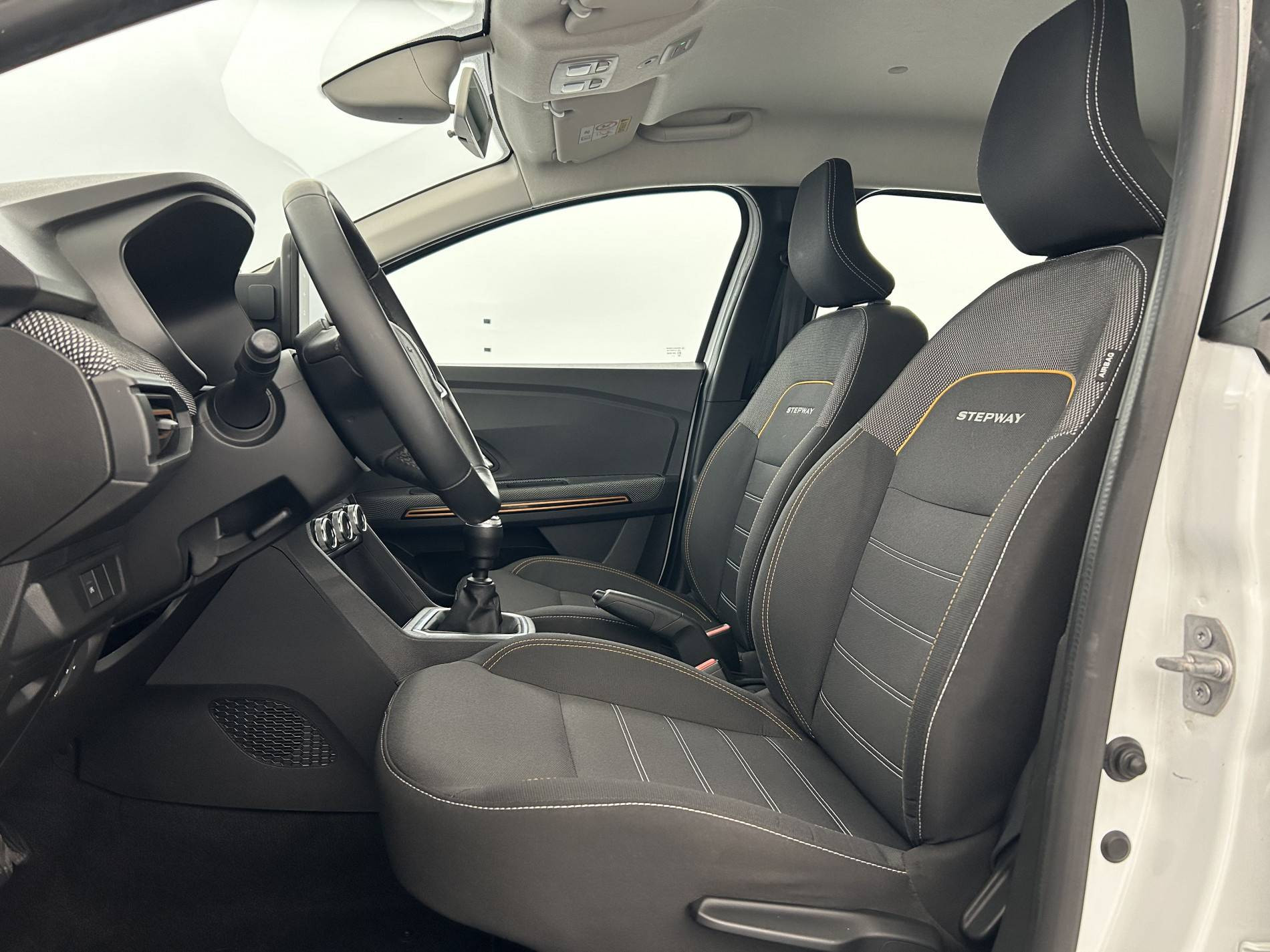 Vente en ligne Dacia Sandero 3  ECO-G 100 au prix de 12 990 €