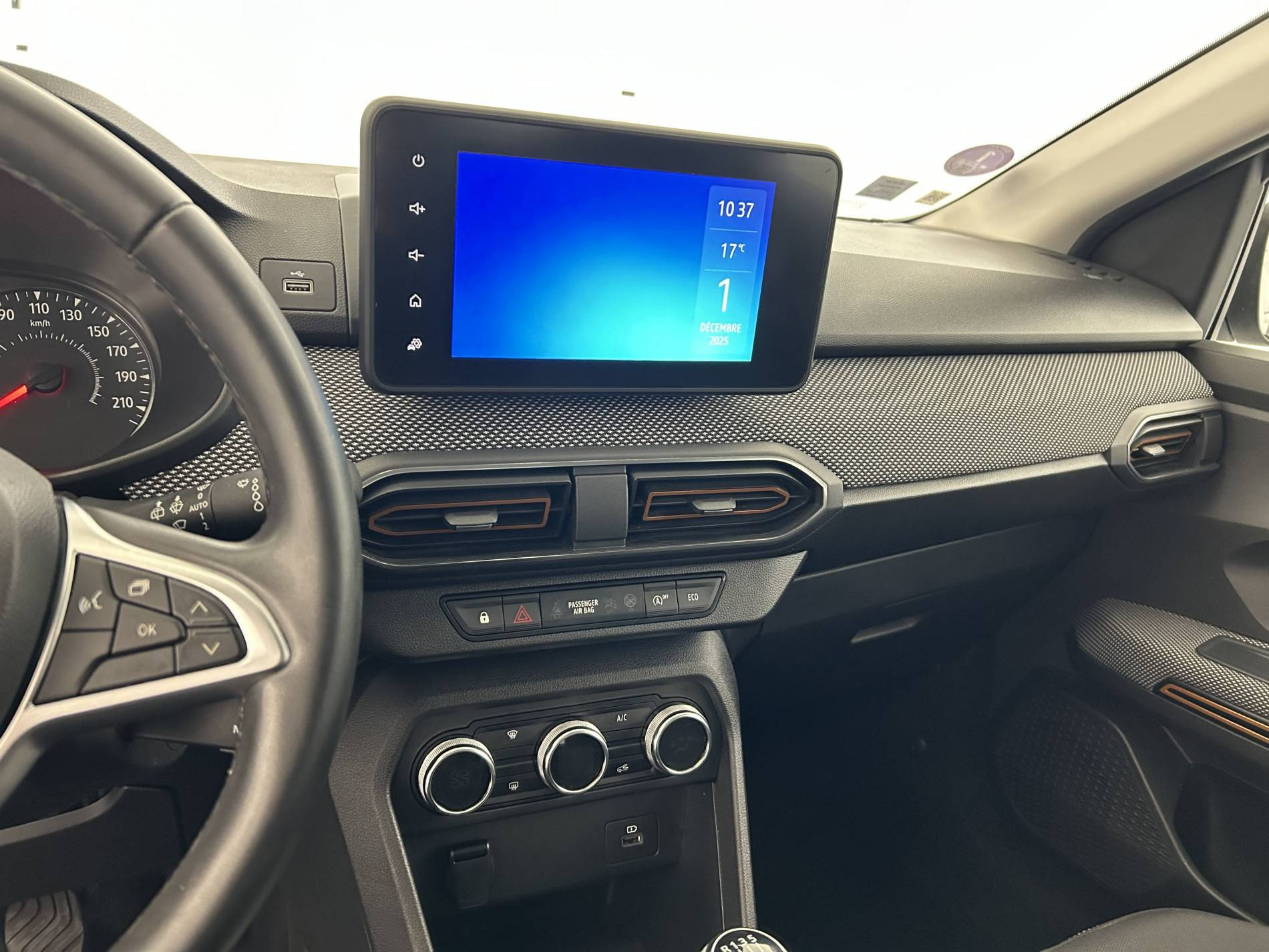 Vente en ligne Dacia Sandero 3  ECO-G 100 au prix de 12 990 €