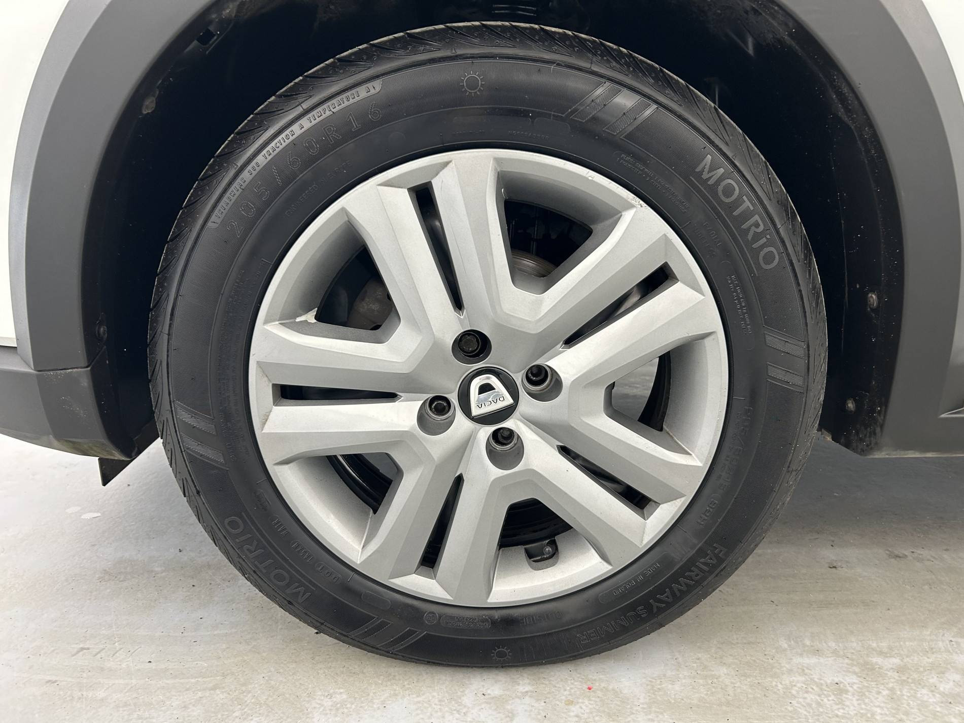 Vente en ligne Dacia Sandero 3  ECO-G 100 au prix de 12 990 €