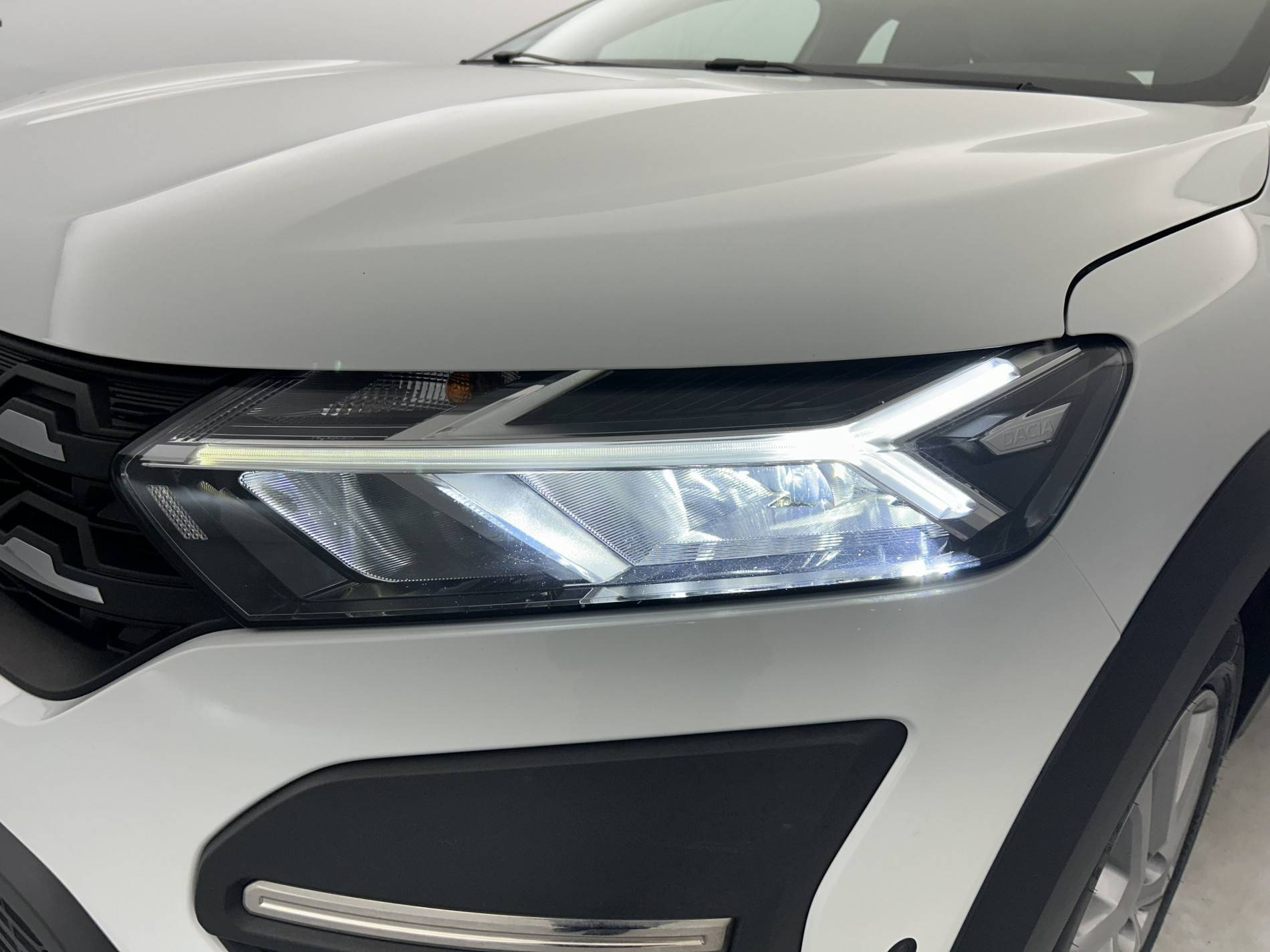 Vente en ligne Dacia Sandero 3  ECO-G 100 au prix de 12 990 €