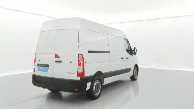 Vente en ligne Renault Master 3 Fourgon MASTER FGN TRAC F3500 L2H2 DCI 135 au prix de 24 590 €