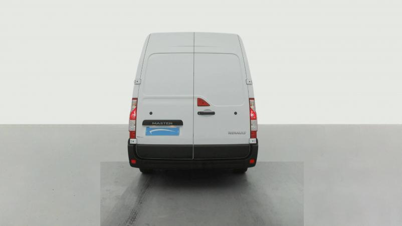 Vente en ligne Renault Master 3 Fourgon MASTER FGN TRAC F3500 L2H2 DCI 135 au prix de 24 590 €