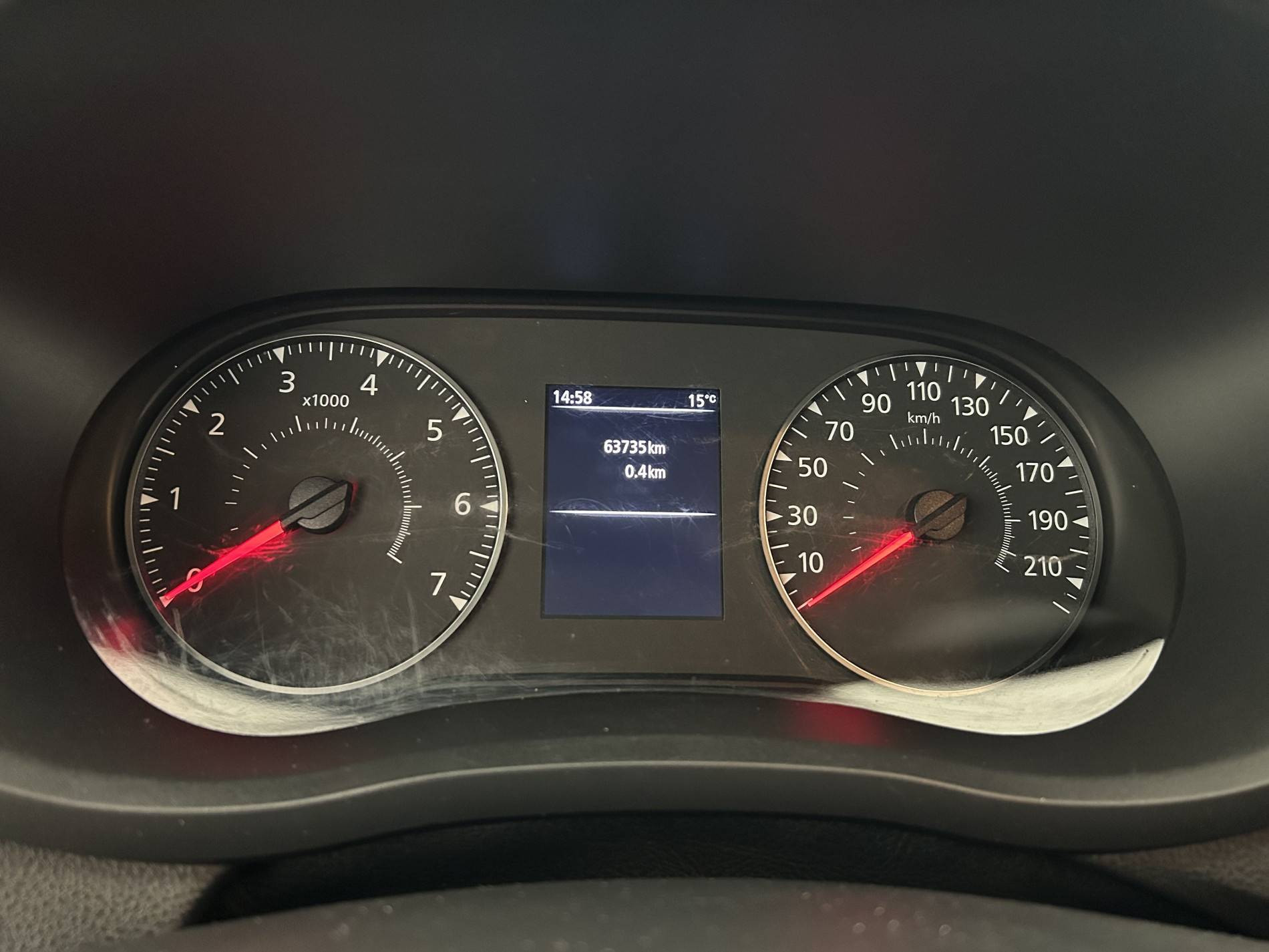 Vente en ligne Renault Master Fourgon MASTER FGN TRAC F3500 L2H2 BLUE DCI 135 au prix de 23 990 €