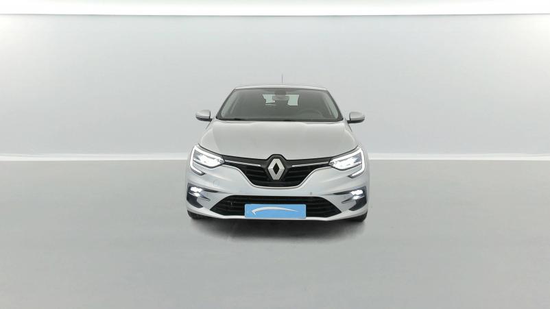 Vente en ligne Renault Megane 4  Blue dCi 115 EDC au prix de 21 590 €