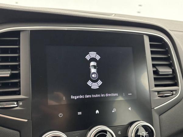 Vente en ligne Renault Megane 4  Blue dCi 115 EDC au prix de 21 590 €