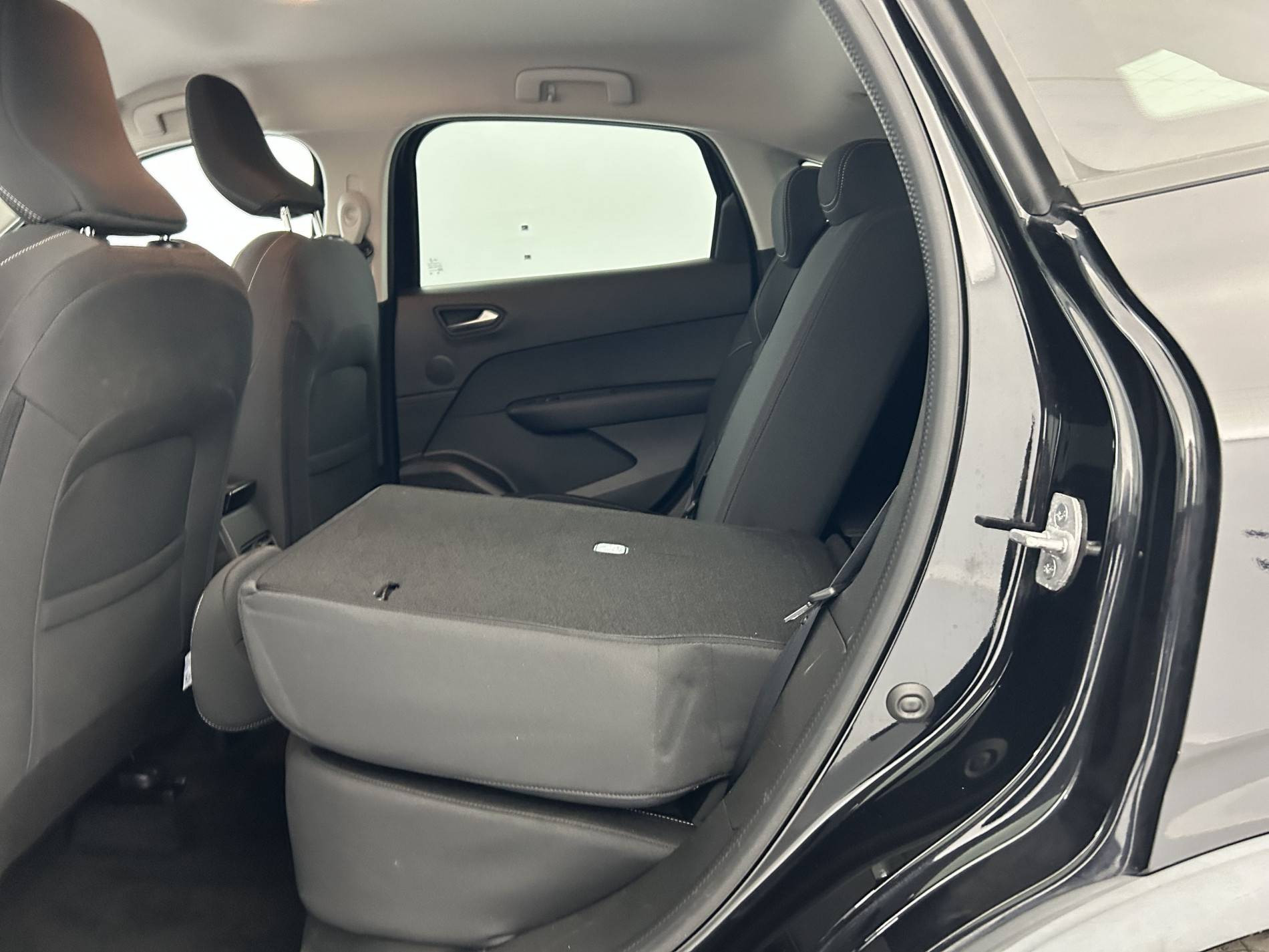 Vente en ligne Renault Arkana  E-Tech 145 au prix de 18 990 €