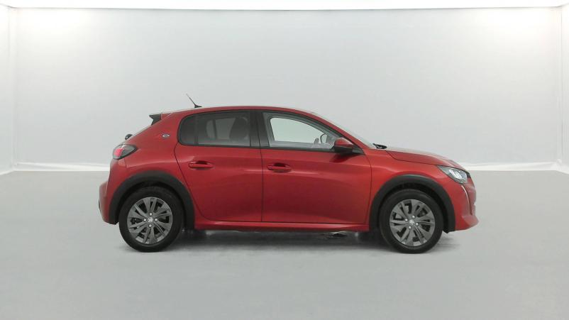 Vente en ligne Peugeot E-208  50 kWh 136ch au prix de 15 790 €