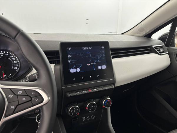 Vente en ligne Renault Clio 5 Clio TCe 90 au prix de 15 390 €