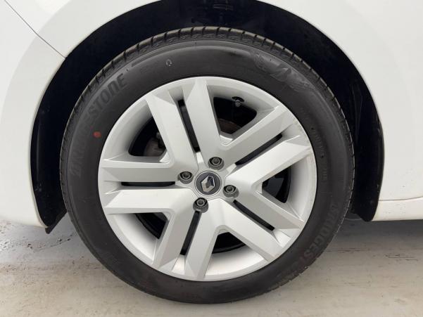Vente en ligne Renault Clio 5 Clio SCe 65 - 21N au prix de 13 990 €