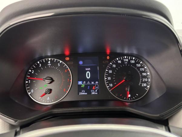 Vente en ligne Renault Clio 5 Clio TCe 90 au prix de 15 390 €