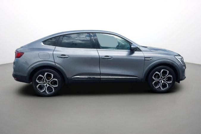 Vente en ligne Renault Arkana  E-Tech hybride 145 - 22 au prix de 25 790 €