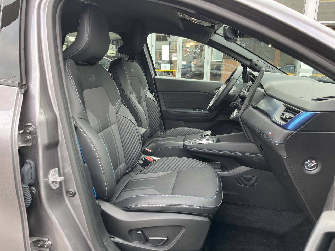 Vente en ligne Renault Symbioz  E-Tech full hybrid 145 au prix de 31 790 €