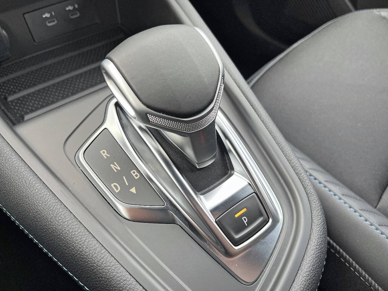 Vente en ligne Renault Symbioz  E-Tech full hybrid 145 au prix de 31 790 €