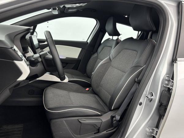 Vente en ligne Renault Clio 5 Clio TCe 90 - 21N au prix de 14 290 €