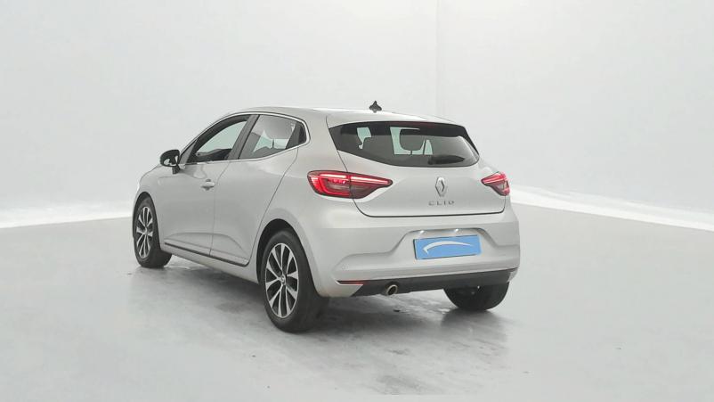 Vente en ligne Renault Clio 5 Clio TCe 90 - 21N au prix de 14 290 €