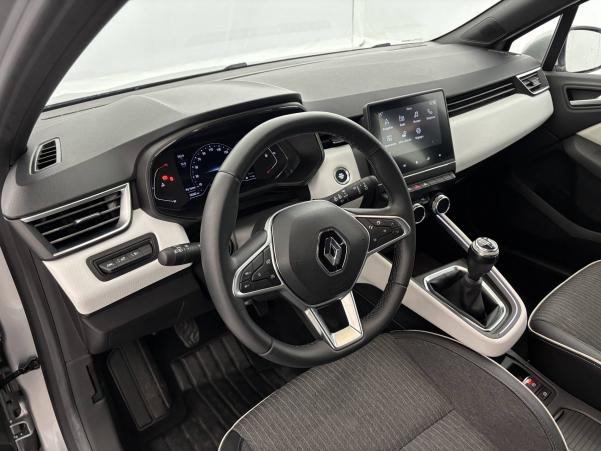 Vente en ligne Renault Clio 5 Clio TCe 90 - 21N au prix de 14 290 €