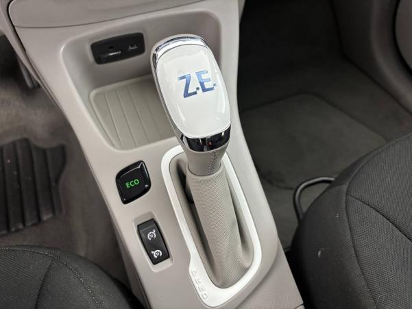 Vente en ligne Renault Zoé Zoe au prix de 7 390 €