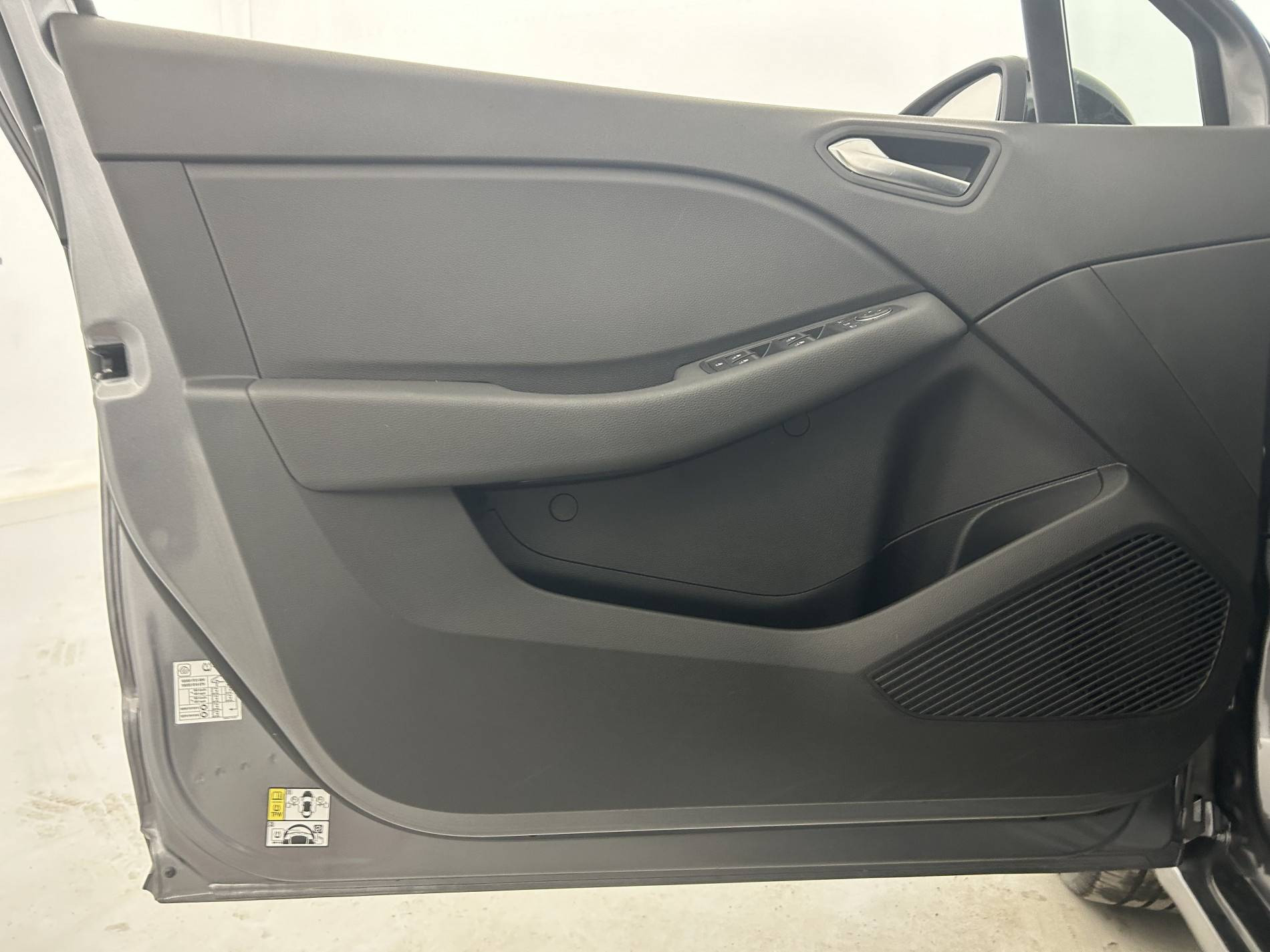 Vente en ligne Renault Clio 5 Clio TCe 90 au prix de 15 390 €