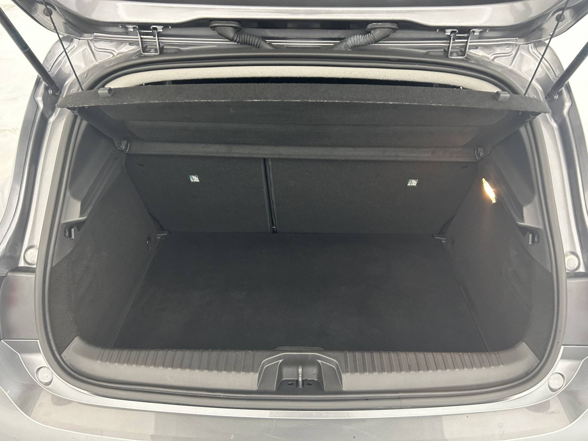 Vente en ligne Renault Clio 5 Clio TCe 90 au prix de 15 390 €