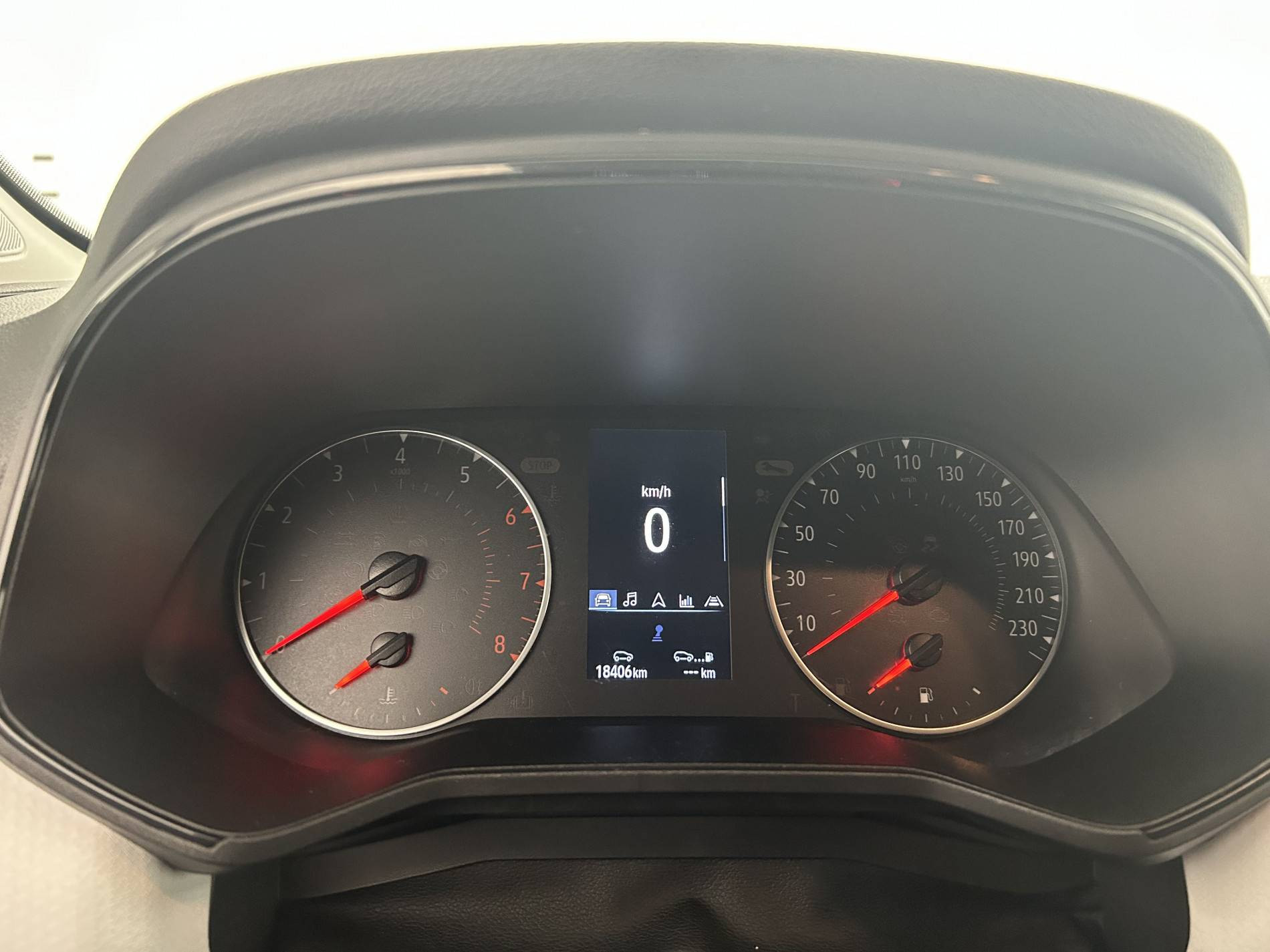 Vente en ligne Renault Clio 5 Clio TCe 90 au prix de 15 390 €