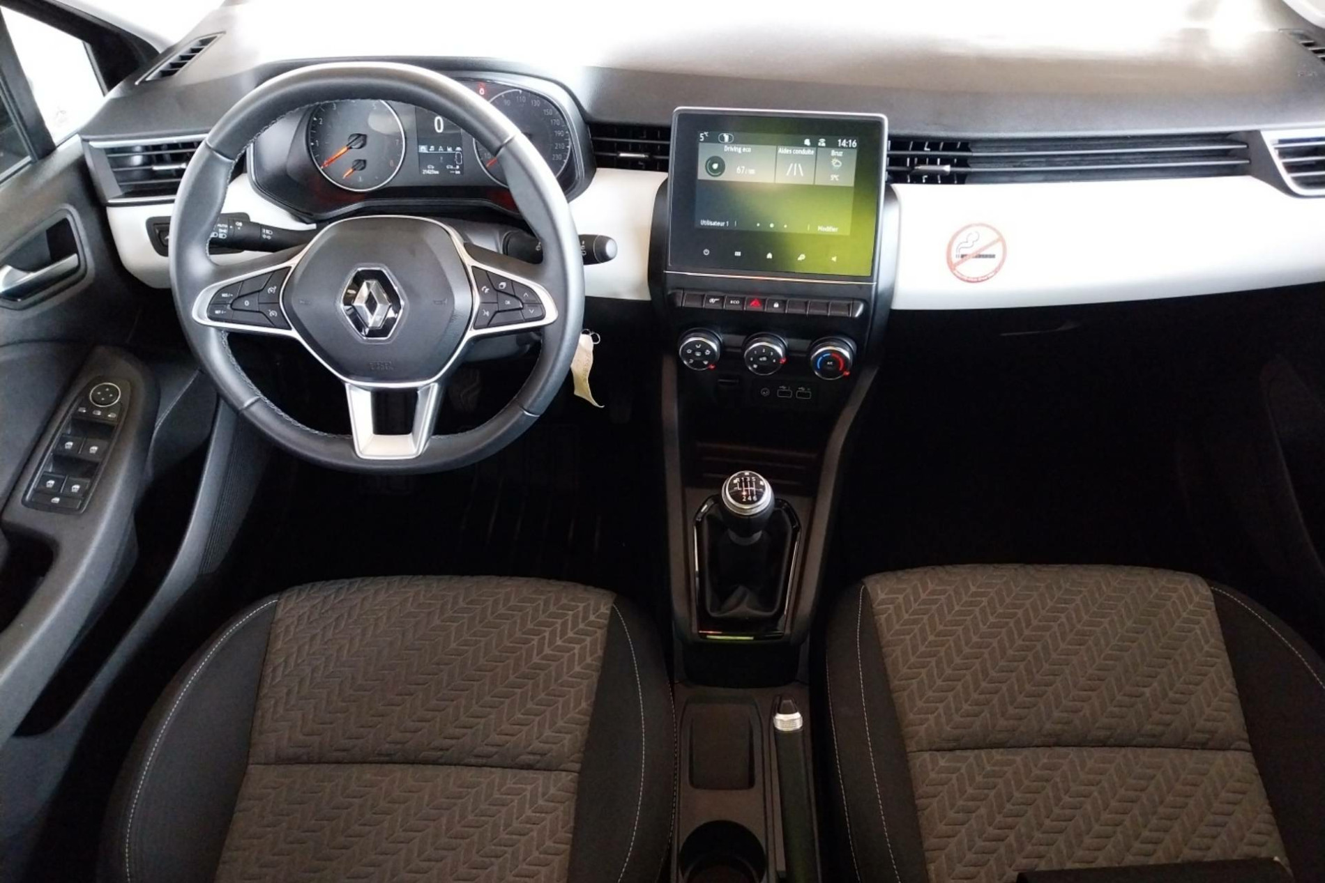 Vente en ligne Renault Clio 5 Clio TCe 90 au prix de 15 590 €