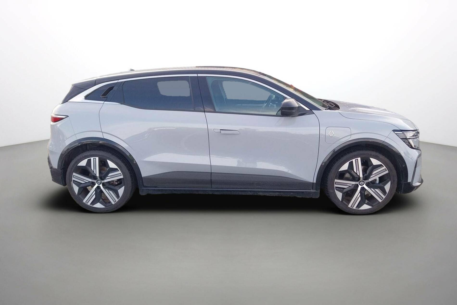 Vente en ligne Renault Megane E-Tech  220 ch autonomie confort GSR2 au prix de 30 890 €