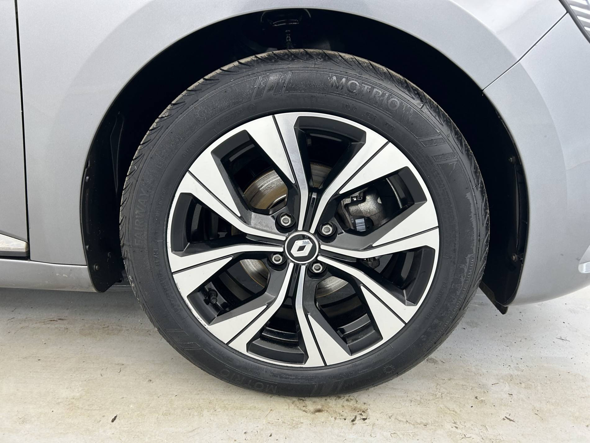 Vente en ligne Renault Clio 5 Clio TCe 90 au prix de 14 490 €