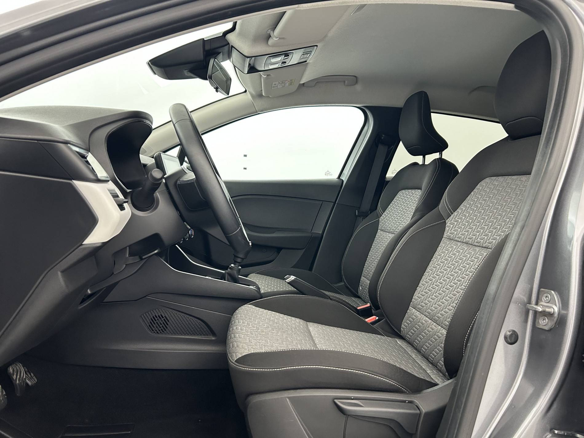 Vente en ligne Renault Clio 5 Clio TCe 90 au prix de 14 490 €