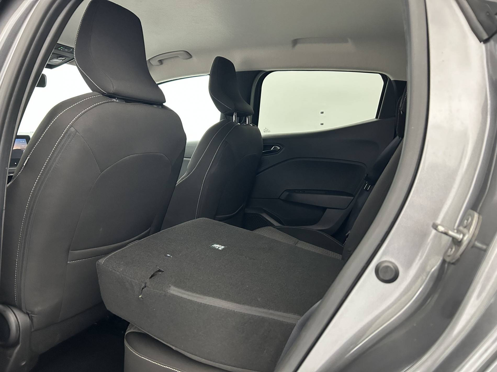 Vente en ligne Renault Clio 5 Clio TCe 90 au prix de 14 490 €