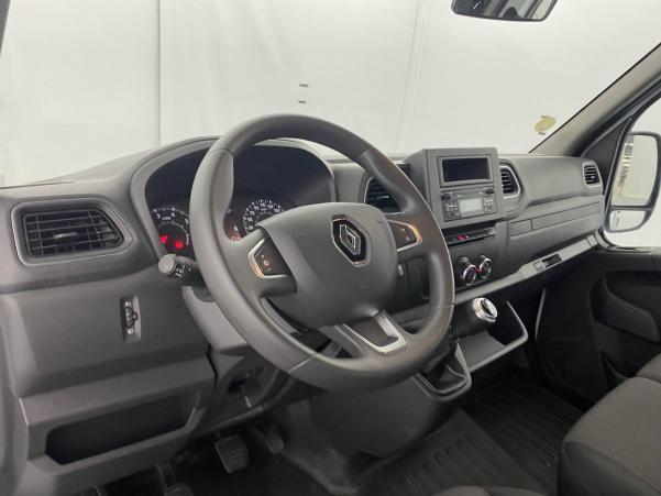 Vente en ligne Renault Master 3 Châssis Cabine MASTER CC PROP RJ3500 PAF AR COURT L2 DCI 130 au prix de 29 990 €