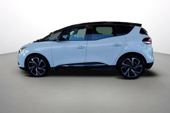 Vente en ligne Renault Scenic 4 Scenic TCe 140 FAP au prix de 17 390 €