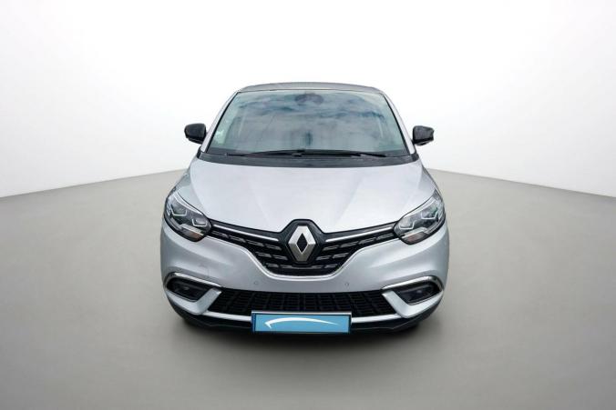 Vente en ligne Renault Grand Scenic 4 Grand Scenic TCe 140 EDC au prix de 25 790 €