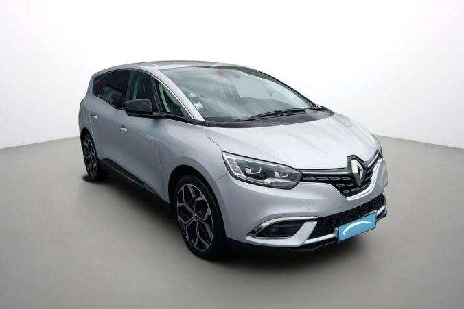 Vente en ligne Renault Grand Scenic 4 Grand Scenic TCe 140 EDC au prix de 25 790 €