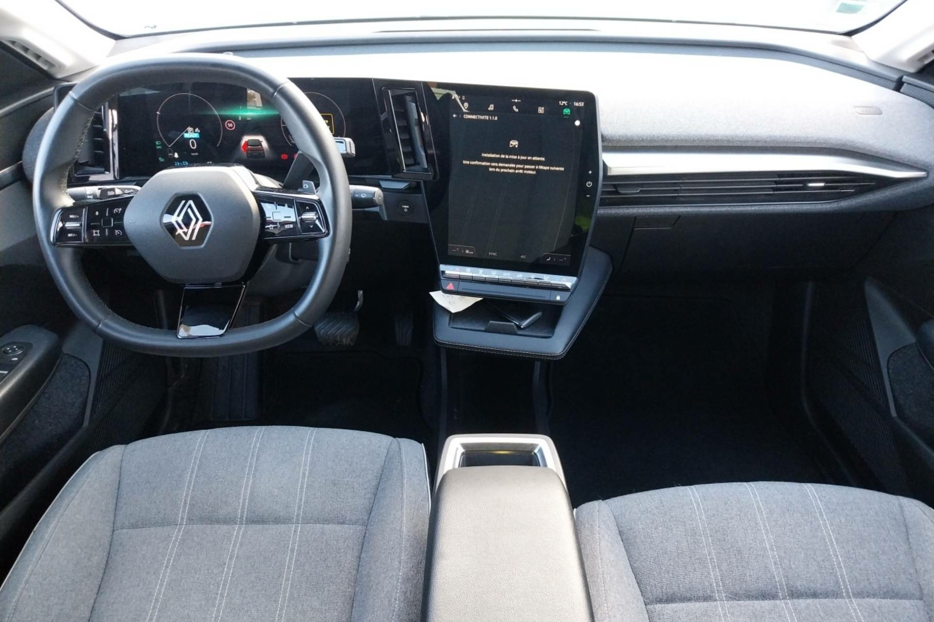 Vente en ligne Renault Megane E-Tech  ER EV60 130ch super charge au prix de 20 990 €