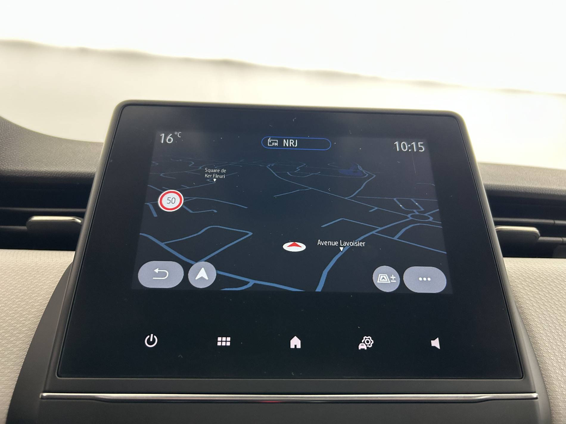 Vente en ligne Renault Clio 5 Clio TCe 90 au prix de 13 990 €