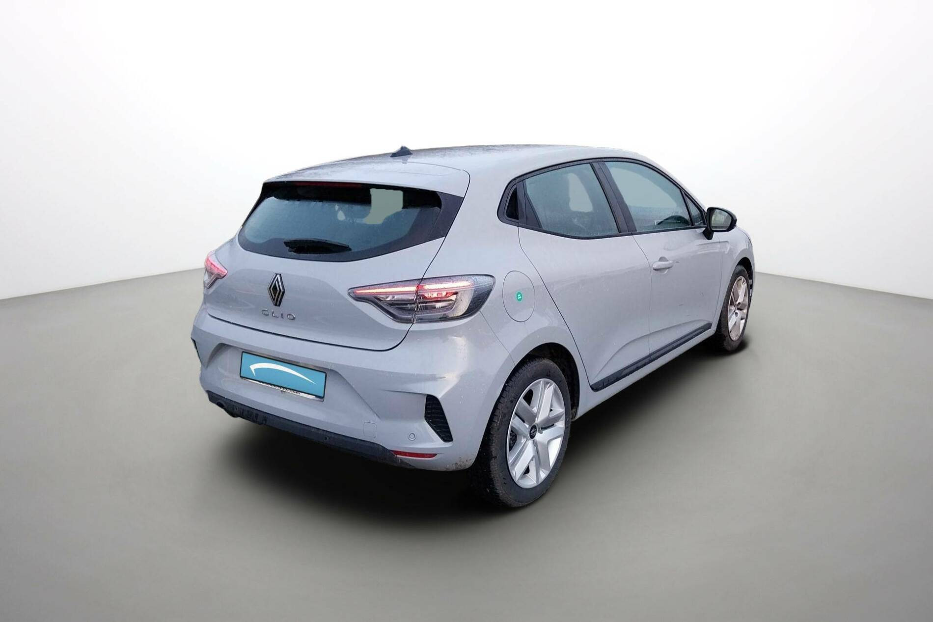 Vente en ligne Renault Clio 5 Clio TCe 90 au prix de 15 790 €