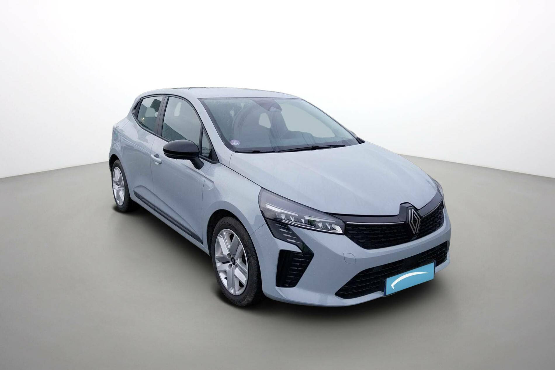 Vente en ligne Renault Clio 5 Clio TCe 90 au prix de 15 790 €