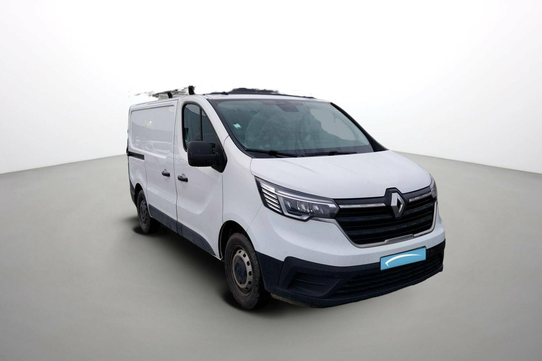 Vente en ligne Renault Trafic 3 Fourgon TRAFIC FGN L1H1 2800 KG BLUE DCI 110 au prix de 19 790 €