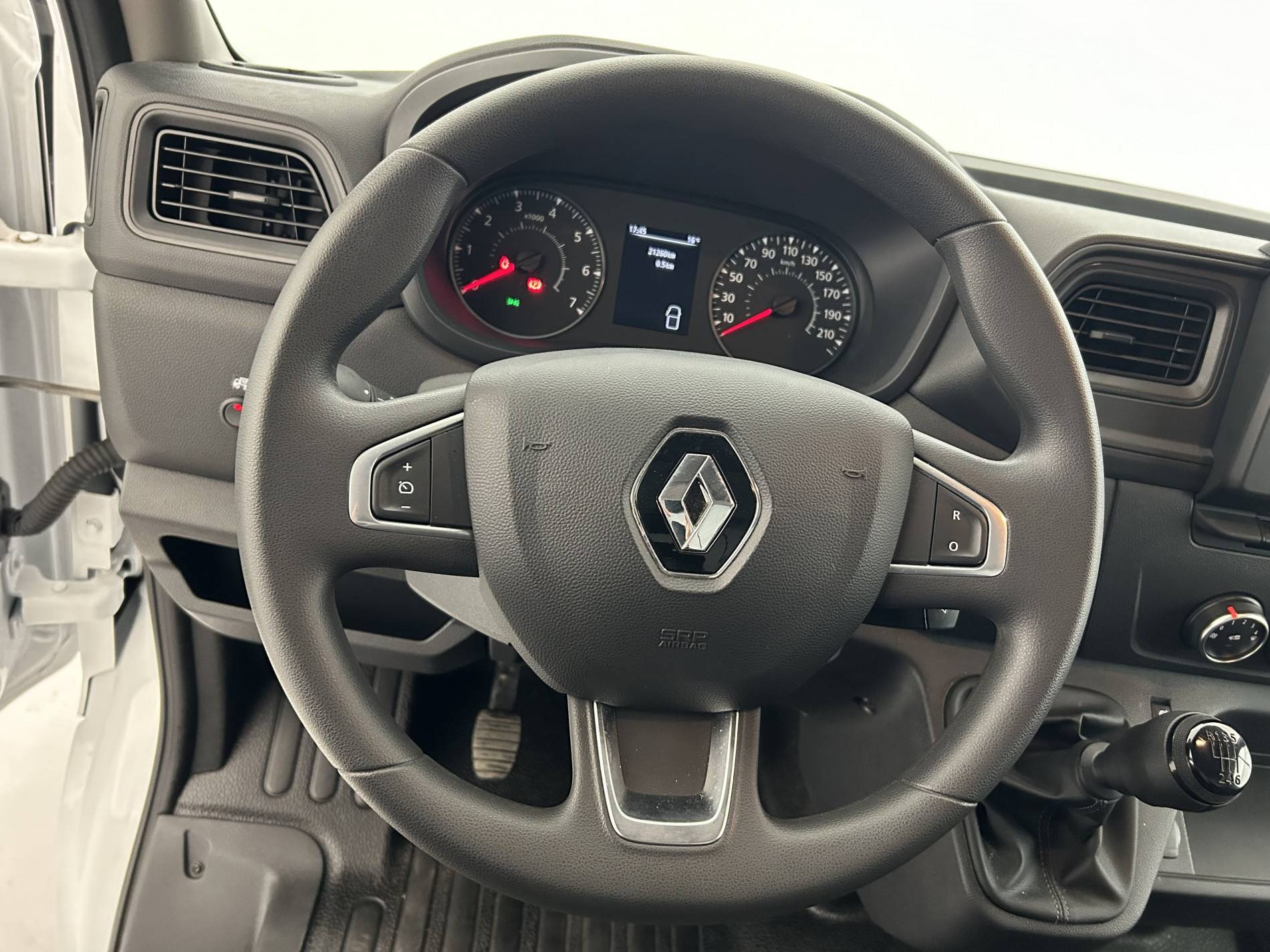 Vente en ligne Renault Master 3 Châssis Cabine MASTER PHC TRAC F3500 L3H1 BLUE DCI 145 EURO VI au prix de 28 790 €