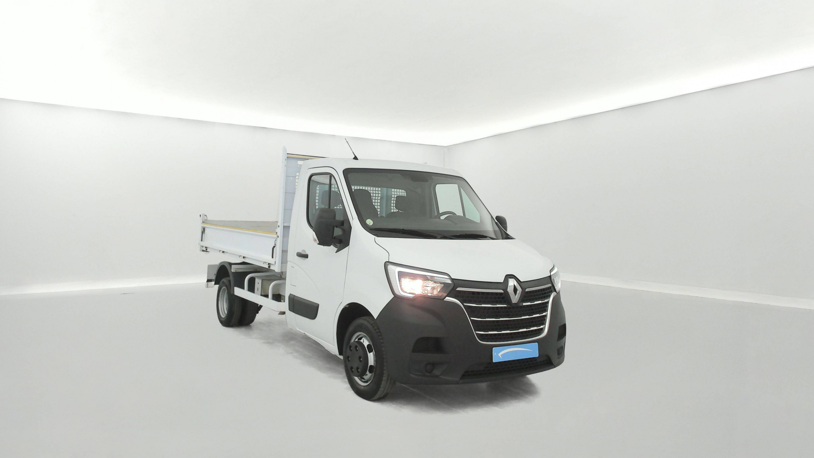 Vente en ligne Renault Master 3 Châssis Cabine MASTER CC PROP RJ3500 PAF AR COURT L2 DCI 130 au prix de 28 990 €