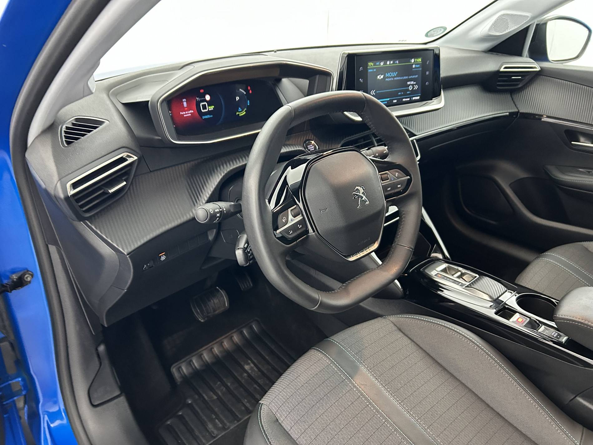 Vente en ligne Peugeot E-208  50 kWh 136ch au prix de 15 990 €