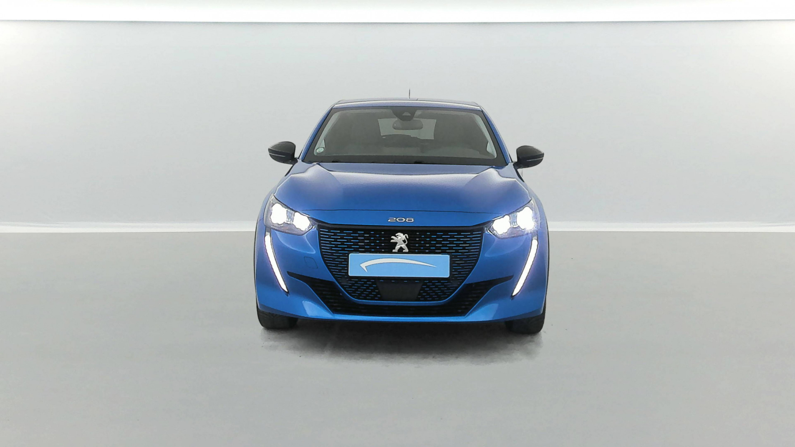 Vente en ligne Peugeot E-208  50 kWh 136ch au prix de 15 990 €